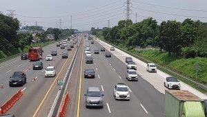 ARUS-Balik-Kondisi-lalu-lintas-Tol-Jakarta-Cikampek.jpg