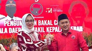 Airin-Rachmi-Diany-Ade-Sumardi.jpg