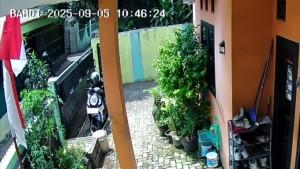 Aksi-curanmor-di-Cakung-terekam-CCTV.jpg