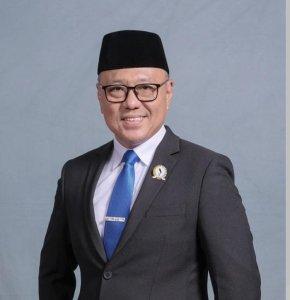 Anggota-DPRD-Provinsi-Jawa-Barat-Ronny-Hermawan.jpg