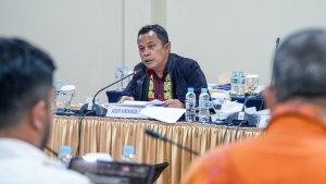 Anggota-Komisi-C-DPRD-DKI-Jakarta-sekaligus-August-Hamonangan.jpg