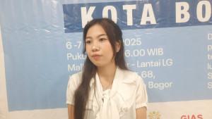 Anggun-pencari-kerja-datang-ke-acara-Job-Fair-di-Mall-BTM-Rabu-682025.jpg