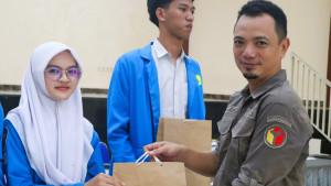 BAWASLU-MENGAJAR-Ketua-Bawaslu-Kabupaten-Bogor-Ridwan-Arifin.jpg