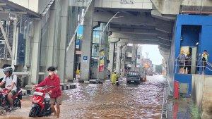 Banjir-Kelapa-Gading345.jpg