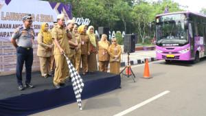 Bupati-Tangerang-Moch-Maesyal-Rasyid-meluncurkan-4-zona-layanan-angkutan-sekolah-gratis.jpg