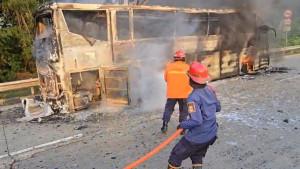 Bus-Damri-terbakar.jpg
