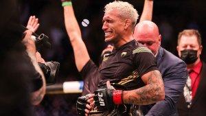 Charles-Oliveira-menang-angka-atas-Michael-Chandler-dalam-UFC-309.jpg