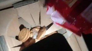 Driver-ojol-dapat-orderan-mengantar-paket-berisi-sabu.jpg