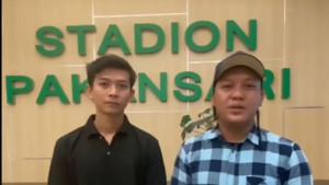 Dua-pelaku-pembuat-konten-mesum-di-Stadion-Pakansari.jpg