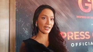Erika-Carlina-Ketempelan-Makhluk-Halus-usai-Beradegan-Panas-di-Film-Pabrik-Gula.jpg