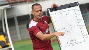 wartakota/Fabio-Lefundes-Waspadai-Semua-Pemain-Persib-Bandung.jpg
