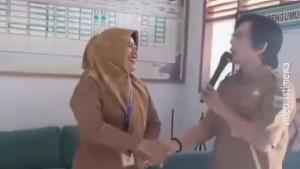 GURU-KARAOKE.jpg
