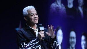 Ganjar-Pranowo-menjadi-pembicara-di-acara-Young-On-Top-National-Conference.jpg
