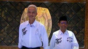 Gaya-busana-Ganjar-Pranowo-dan-Mahfud-MD-di-debat-Capres-Cawapres.jpg