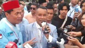 Hotman-Paris-dukung-Capres-Prabowo-Subianto-di-debat-Capres.jpg
