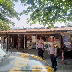 Ibu-rumah-tangga-jual-miras-demi-kebutuhan-ditangkap-polisi.jpg