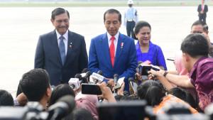 wartakota/Jokowi-Luhut-Iriana.jpg