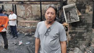 KEBAKARAN-Anwar-48-warga-Jalan-Pangeran-Tubagus-Angke-Tambora-Jakarta-Barat.jpg
