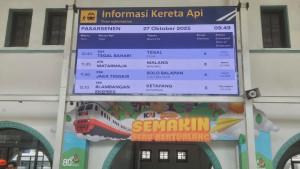 KECELAKAAN-Suasana-Stasiun-Pasarsenen-Senen-Jakarta-Pusat-pada-Senin-27102025.jpg