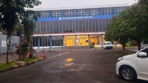 wartakota/KERACUNAN-MBG-Puluhan-siswa-SMP-Bosowa-Bina-Insani.jpg