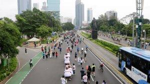 wartakota/Kegiatan-anti-mainstream-atau-tidak-biasa-yakni-senam-pagi-diiringi-seni-budaya-lokal.jpg