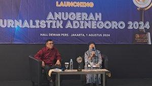 Ketua-Umum-PWI-Pusat-Hendry-Ch-Bangun-dan-anugerah-jurnalistik-adinegoro.jpg