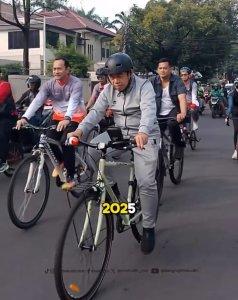 Khoirudin-naik-sepeda.jpg