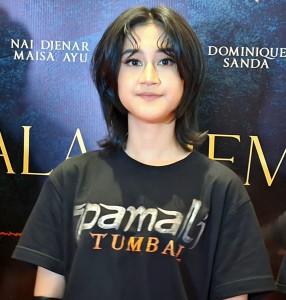 Kiesha-Levronka-rela-basah-basahan-13-jam-untuk-berakting-di-film-Pamali-Tumbal.jpg