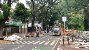 Kios-pedagang-Pasar-Barito-ditertibkan-Senin-27102025.jpg