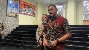 Kombes-Hengki-Haryadi-beri-keterangan-pers-di-Mapolda-Metro-Jaya.jpg