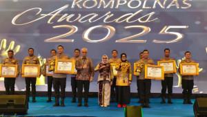 Kompolnas-Awards-2025-diselenggarakan-Komisi-Kepolisian-Nasional-untuk-mengapresiasi-kinerja.jpg