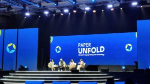 Konten-kreator-Edho-Zell-di-forum-Paper-UNFOLD-2025.jpg