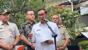 MBG-Gubernur-DKI-Jakarta-Pramono-Anung-di-Taman-Bugar-Kedoya-Kebon-Jeruk-Jakarta-Barat.jpg