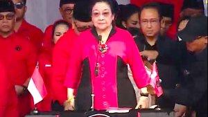 Megawati-di-upacara-HUT-RI79.jpg