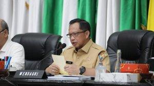 wartakota/Mendagri-Muhammad-Tito-Karnavian-meminta-Pemda-mengawasi-kenaikan-sejumlah-harga-komoditas.jpg