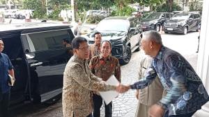 Menteri-Purbaya-datang-ke-Balai-Kota.jpg
