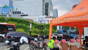 Operasi-Zebra-Jaya-2022-di-wilayah-Jakarta-Pusat-Senin-3102022-sebanyak-50-pengendara-d.jpg