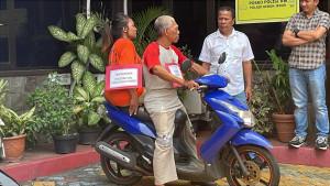 PEMBUNUHAN-Suasana-kasus-istri-potong-kelamin-suami-di-Kebon-Jeruk-Jakarta-Barat.jpg