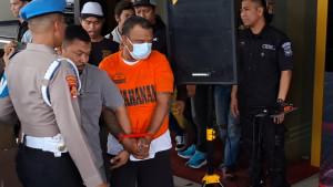 PENGANIAYAAN-KC-ditampilkan-dalam-konferensi-pers-terkait-kasus-penganiayaan-seorang-kurir.jpg
