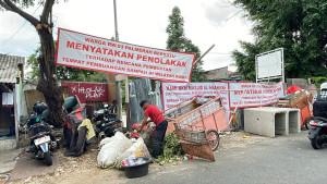 PENUTUPAN-TPS-Liar-TPS-di-RW-03-Palmerah-Jakarta-Barat.jpg