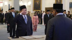 Pelantikan-Erick-Tohir-Sebagai-Menpora.jpg