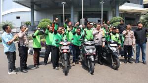 Pelantikan-ojol-Kamtibmas-Jakarta-Barat-Rabu-2492025-lalu.jpg