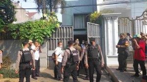 Penyidik-Polda-Metro-Jaya-Geledah-Rumah-Ketua-KPK-Firli-Bahuri.jpg