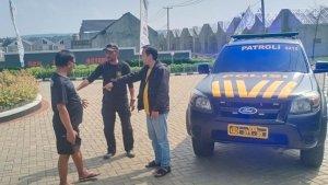 Polisi-melakukan-olah-tempat-kejadian-perkara-TKP-kasus-penyekapan-dan-penculikan-anak.jpg