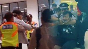 Pria-Ngamuk-di-Stasiun-Manggarai-Diduga-Punya-Gangguan-Jiwa.jpg