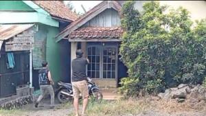 Proses-Penangkap-Pria-di-OKU-Selasa.jpg