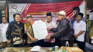 RAPERDA-KTR-Para-pedagang-se-DKI-Jakarta.jpg