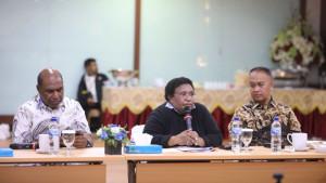 wartakota/Ribka-Haluk-Rapat-Komite-Eksekutif-Percepatan-Pembangunan-Otsus-Papua.jpg