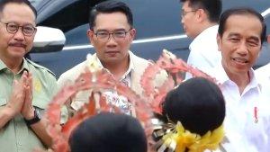 Ridwan-Kamil-Tiba-tiba-Ikut-Jokowi-Kunjungan-ke-IKN-Ini-Alasannya.jpg