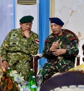 SBY-DAN-KAPOLRI.jpg